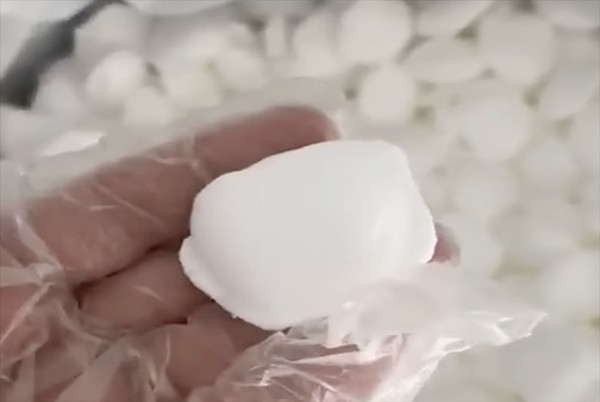 Từ các vụ án đầu độc chết người, mua xyanua sao quá dễ dàng? - Hình 2 Tu cac vu an dau doc chet nguoi, mua xyanua sao qua de dang?-Hinh-2