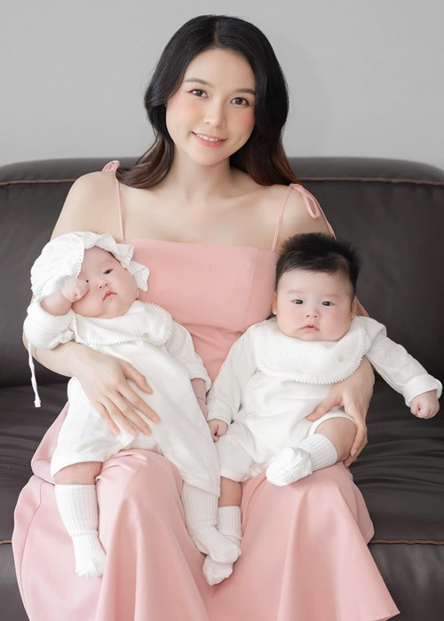 Vợ chồng Sam có con chung nhưng chưa tổ chức hôn lễ.