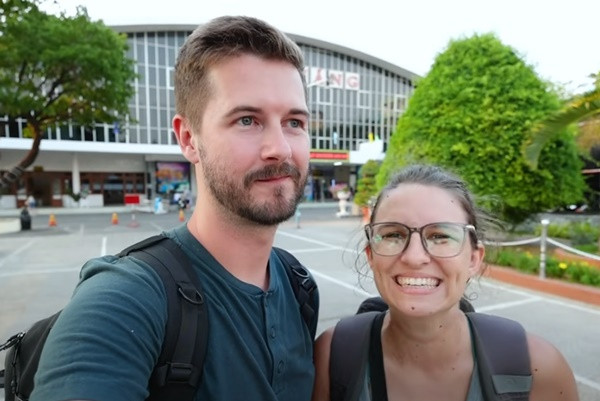 Khach Tay chi 6,6 trieu trai nghiem mot dem tren tau hoa