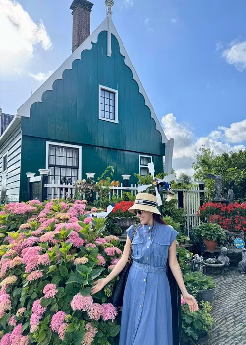 Nữ doanh nhân sinh năm 1977 không chỉ giỏi giang mà còn khéo vun vén gia đình.