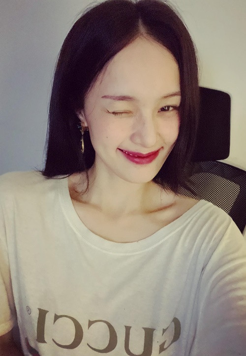 Hạ Vi chia sẻ hình ảnh vui vẻ vào tháng 2/2023. Ảnh: Instagram Hạ Vi.