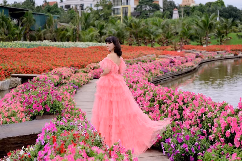 "Điều quan trọng chính là luôn phải giữ cho tinh thần lúc nào cũng thoải mái, không quan tâm đến những điều tiêu cực", bà Lan nói thêm.