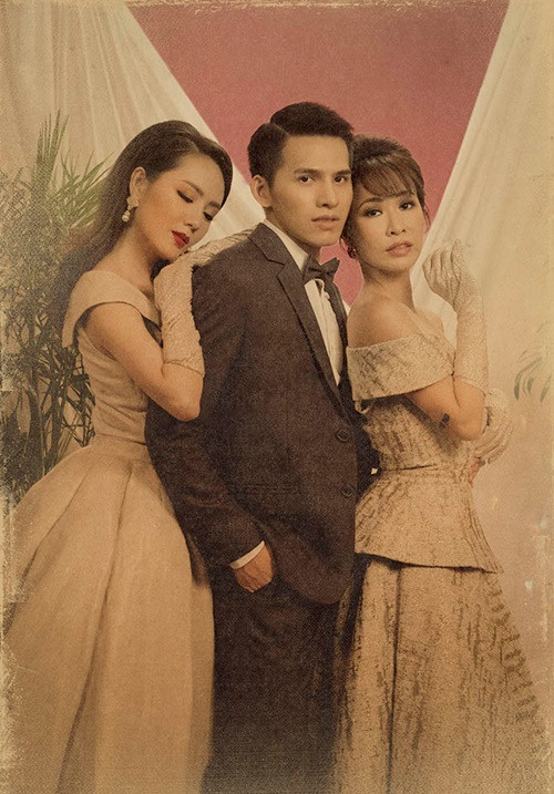 Phương Linh và Quốc Thiên rất thân thiết với Uyên Linh. Ảnh: Dân Việt.