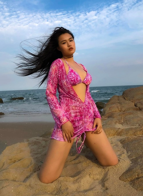 Con gái Hoàng Mập có gương mặt xinh không kém một hot girl.