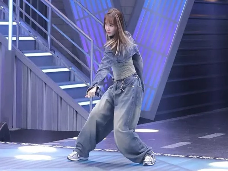 Khả năng vũ đạo của Hari Won gây tranh cãi. Mới đây, trong tập đầu tiên của Nữ hoàng vũ đạo đường phố, vợ Trấn Thành bị chê thực hiện các động tác nhảy cơ bản. Ảnh: Vietnamnet.