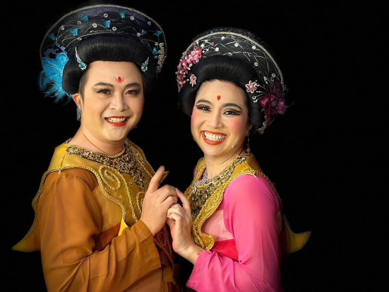 Lê Khánh từng chia sẻ trên Công An Nhân Dân Online, quan niệm làm nghề của chồng là tìm thấy niềm vui trong công việc, được làm công việc mà mình đam mê, yêu thích với Tuấn Khải ý nghĩa hơn việc được tung hô.