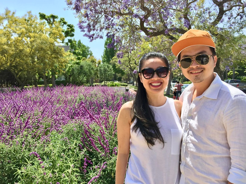 "Mẹ không cần ba phải thay đổi gì hết. Ba của hiện giờ, của quá khứ và tương lai rất tuyệt vời rồi. Rất cảm ơn ba mang hạnh phúc mỗi ngày cho gia đình", Lê Khánh nhắn nhủ chồng trong chương trình Khách sạn 5 sao.