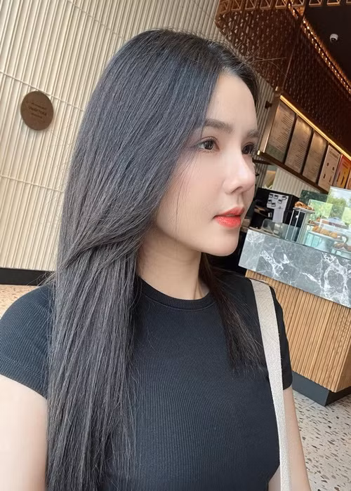 Nhan sắc của Kỳ Hân sau 4 lần dao kéo mũi.