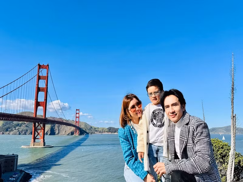 Thủy Tiên luôn thoải mái hội ngộ Đan Trường.