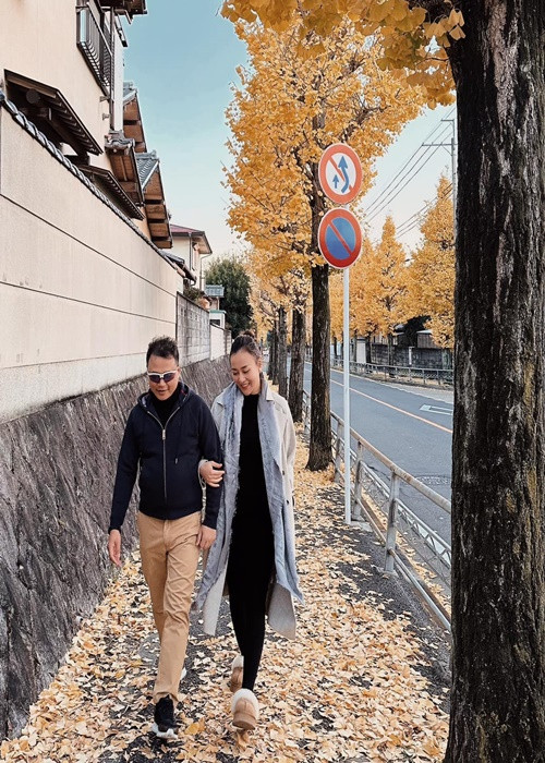 Shark Bình luôn chiều chuộng Phương Oanh. Khi Phương Oanh mang bầu đôi, nam doanh nhân thường xuyên đưa vợ đi du lịch.