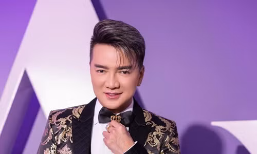 Dam Vinh Hung len tieng ve viec bi cam dien 9 thang