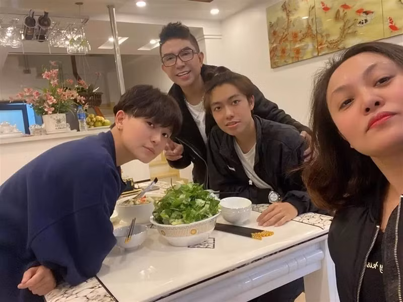 Vũ Long là người tiếp quản công việc kinh doanh của gia đình vợ Long Nhật. Ảnh: Vietnamnet.