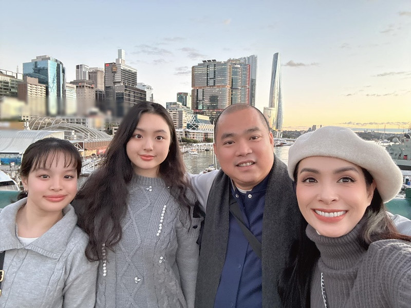 Hai con gái của Thúy Hạnh đều học trường quốc tế ở Việt Nam.
