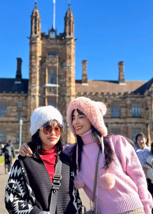 Vợ chồng Thúy Hạnh mong muốn các con du học ở Úc sau khi tốt nghiệp phổ thông.