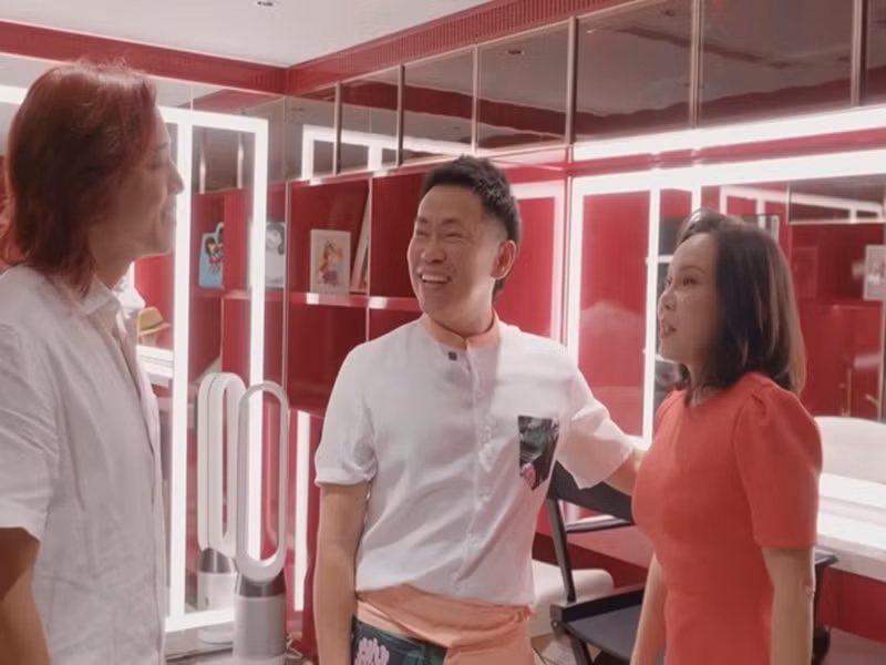 Vợ chồng Việt Hương từng mời nghệ sĩ Hoài Tâm đến chơi nhà. Ảnh: Đời Sống Pháp Luật.