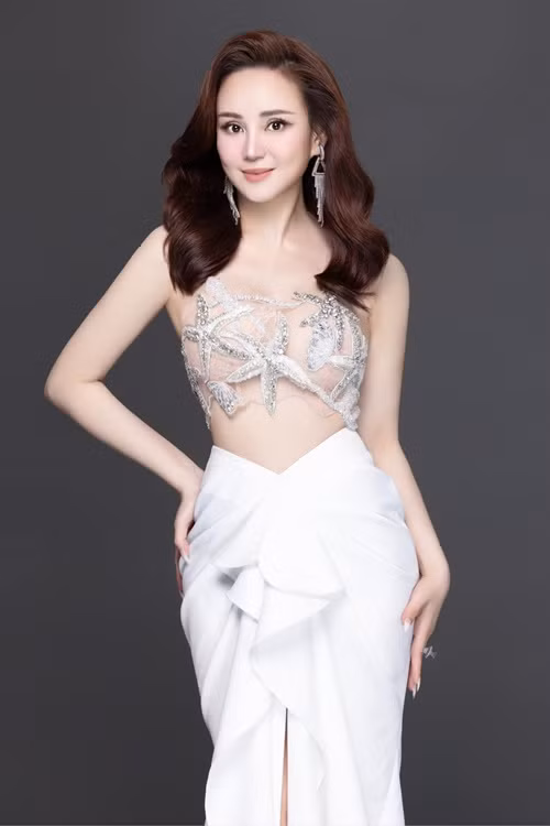 Nhiều khán giả khen ngợi Vy Oanh ngày càng trẻ đẹp.