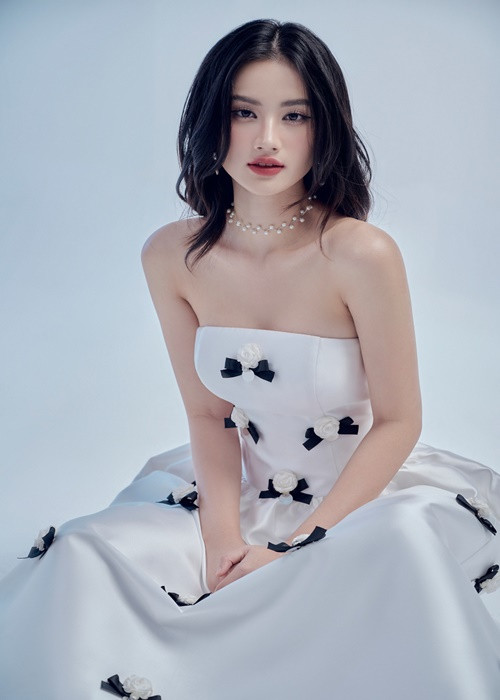 Nhan sắc của nàng hậu ngày càng thăng hạng.