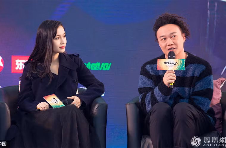 Angelababy xinh xan thon gon du bung bau vuot mat-Hinh-2