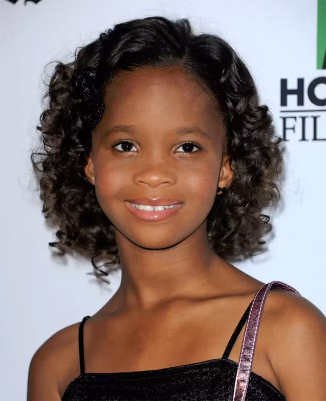 Quvenzhané Wallis là ngôi sao nhí Hollywood nổi bật nhất. 9 tuổi, cô bé đã được đề cử giải Oscar Nữ diễn viên xuất sắc nhờ vai diễn trong Beasts of the Southern Wild (2012). Năm 11 tuổi, Wallis lại giành đề cử giải Quả cầu vàn Nữ diễn viên xuất sắc trong bộ phim hài Annie. Mới 13 tuổi, nhưng tài sản của Quvenzhané Wallis đã là 3 triệu USD nhờ thù lao từ các vai diễn.