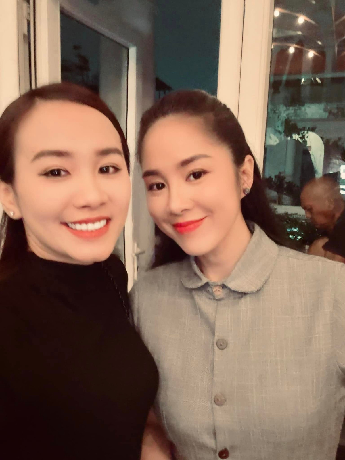 Tham gia phim "Bóng ma hạnh phúc" cùng diễn viên Lê Phương, Ngọc Thiện đóng vai một nữ biên tập viên.