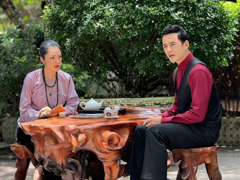 Trong nhiều lần chia sẻ, Dương Cẩm Lynh cho biết, cô rất trân trọng những cơ hội được hợp tác trong phim xưa đặc biệt là trong dự án đánh dấu sự trở lại của mình sau nhiều năm vắng bóng. Những cảnh quay "bạo lực" tuy vất vả nhưng mang đến cho họ nhiều trải nghiệm đáng nhớ.