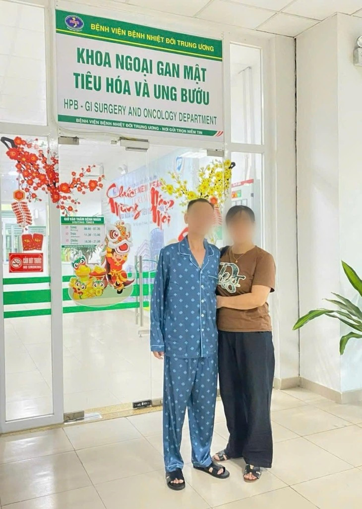 9 tieng “can nao” lay khoi u gan 20 cm xam lan co hoanh-Hinh-3