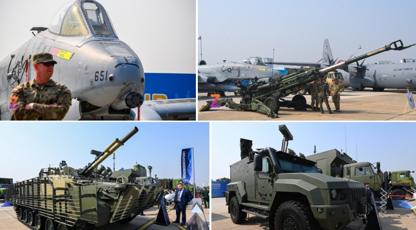 Tham dự triển lãm Quốc phòng các cường quốc quân sự như Nga, Mỹ mang đến nhiều vũ khí, khí tài lần đầu tiên xuất hiện trước công chúng và những người yêu quân sự trong nước như máy bay cường kích A10; siêu lựu pháo M777A2 -155 mm; xe chiến đấu bộ binh BMP-3ME; tổ hợp tên lửa diệt tăng tự hành Kornet-UE đặt trên khung gầm xe dã chiến Typhoon-K.