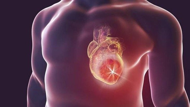 Co gai nhip tim 137 chu ky/phut, phai cap cuu do cuong giap-Hinh-2