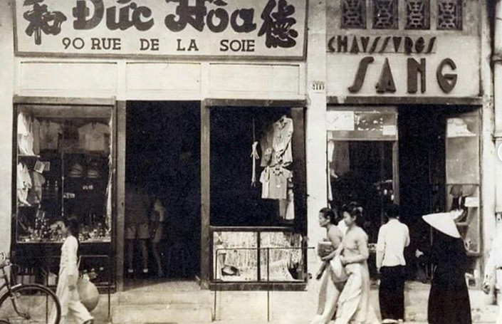 Số nhà 90 rue de la Soie (phố Hàng Đào) thập niên 1950...