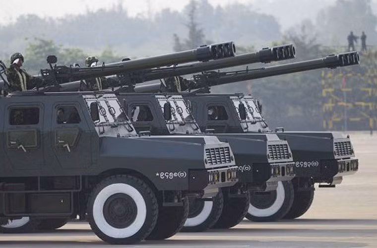 Pháo tự hành SH-1 155mm (Trung Quốc sản xuất) xuất hiện trong cuộc duyệt binh của Quân đội Myanmar.
