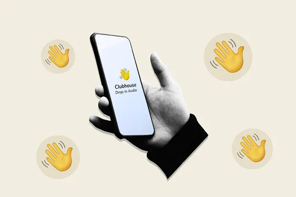 Người dùng cũng có thể nạp tiền để mua những emoji biểu cảm động độc đáo nhằm phản hồi lại các diễn giả và tương tác với các khán giả khác. Tất nhiên, khả năng kiếm được tiền cũng sẽ là "thỏi nam châm" thu hút và giữ chân các host của những phòng hấp dẫn nhất trong hệ sinh thái Clubhouse.