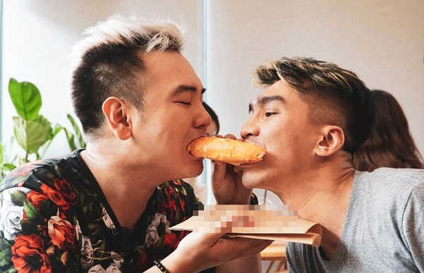 Đặc biệt gửi lời cảm ơn tới Xemesis, PewPew cho biết streamer này đã nhẫn nại, giúp đỡ, động viên anh chàng giữa lúc khó khăn nhất.