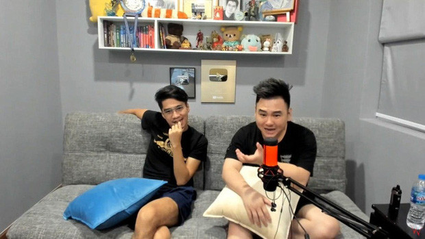 "Tất cả những ân tình đó tôi sẽ khắc cốt ghi tâm, không bao giờ quên…" Pew Pew chia sẻ.