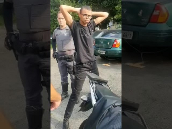 Khi được hỏi về động cơ gây án, hung thủ chỉ thản nhiên trả lời rằng anh ta "muốn làm điều này".