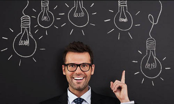 Những người thường trách móc, hành hạ bản thân chẳng bao giờ cho rằng mình thông minh, thế nhưng trí tuệ của họ lại vượt trội hơn nhóm thích khoe khoang.