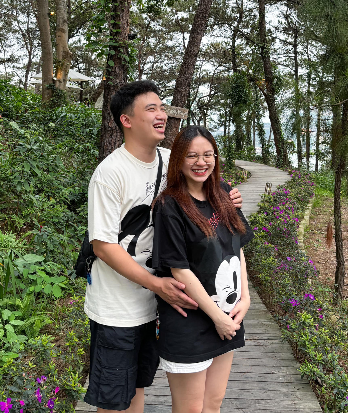 Chỉ sau cầu hôn 2 tháng, một đám cưới đẹp lung linh đã diễn ra tại Hà Nội vào ngày cuối năm 2023.