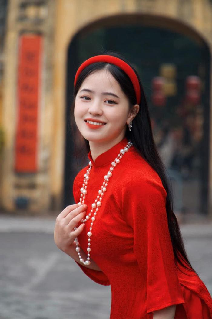 Cô nàng cũng trở thành sinh viên trường Đại học Sư phạm Hà Nội.