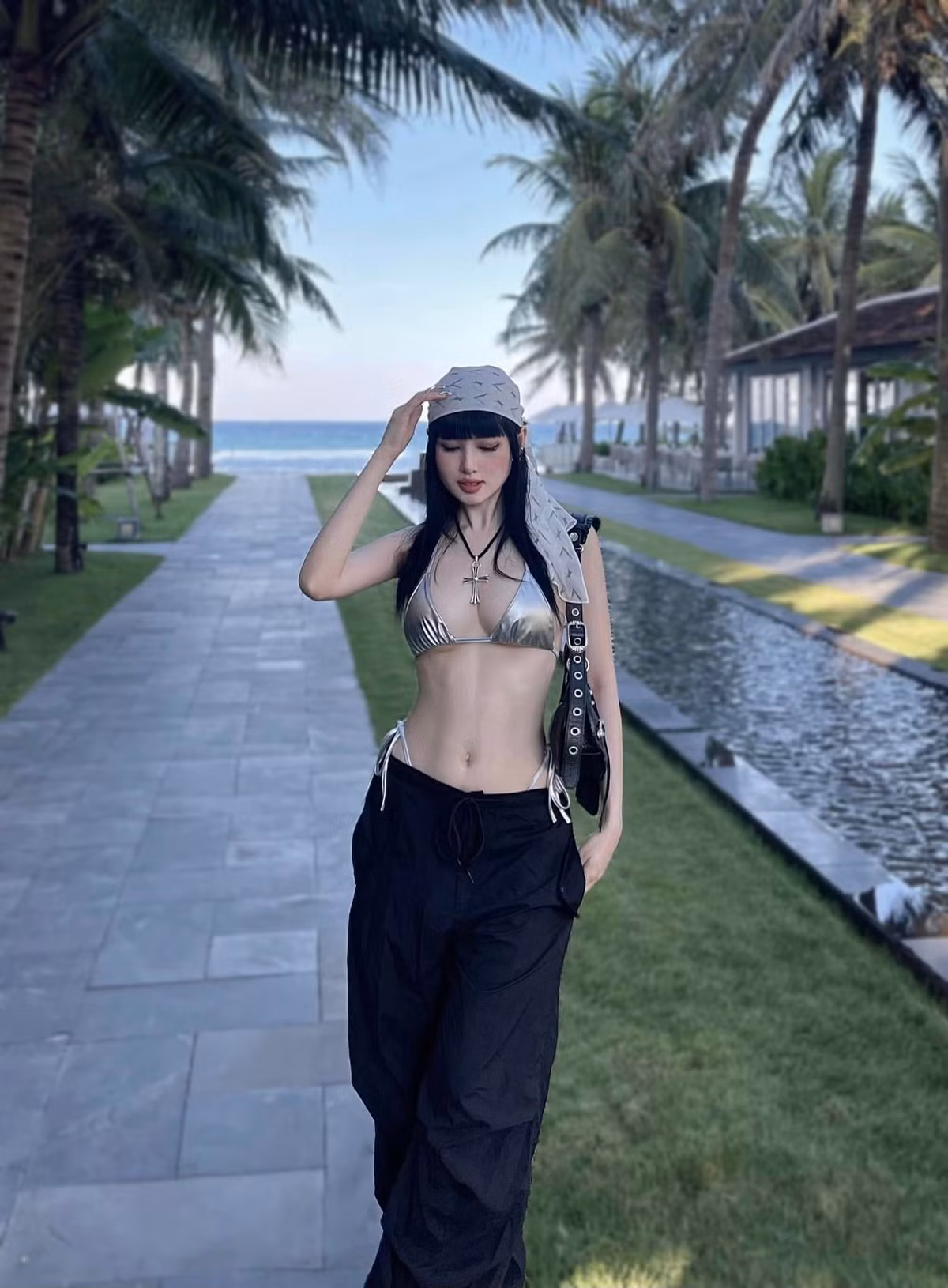 Kể từ khi kết hôn, Tâm Tít chuyển hướng sang kinh doanh dưới sự hậu thuẫn của chồng.