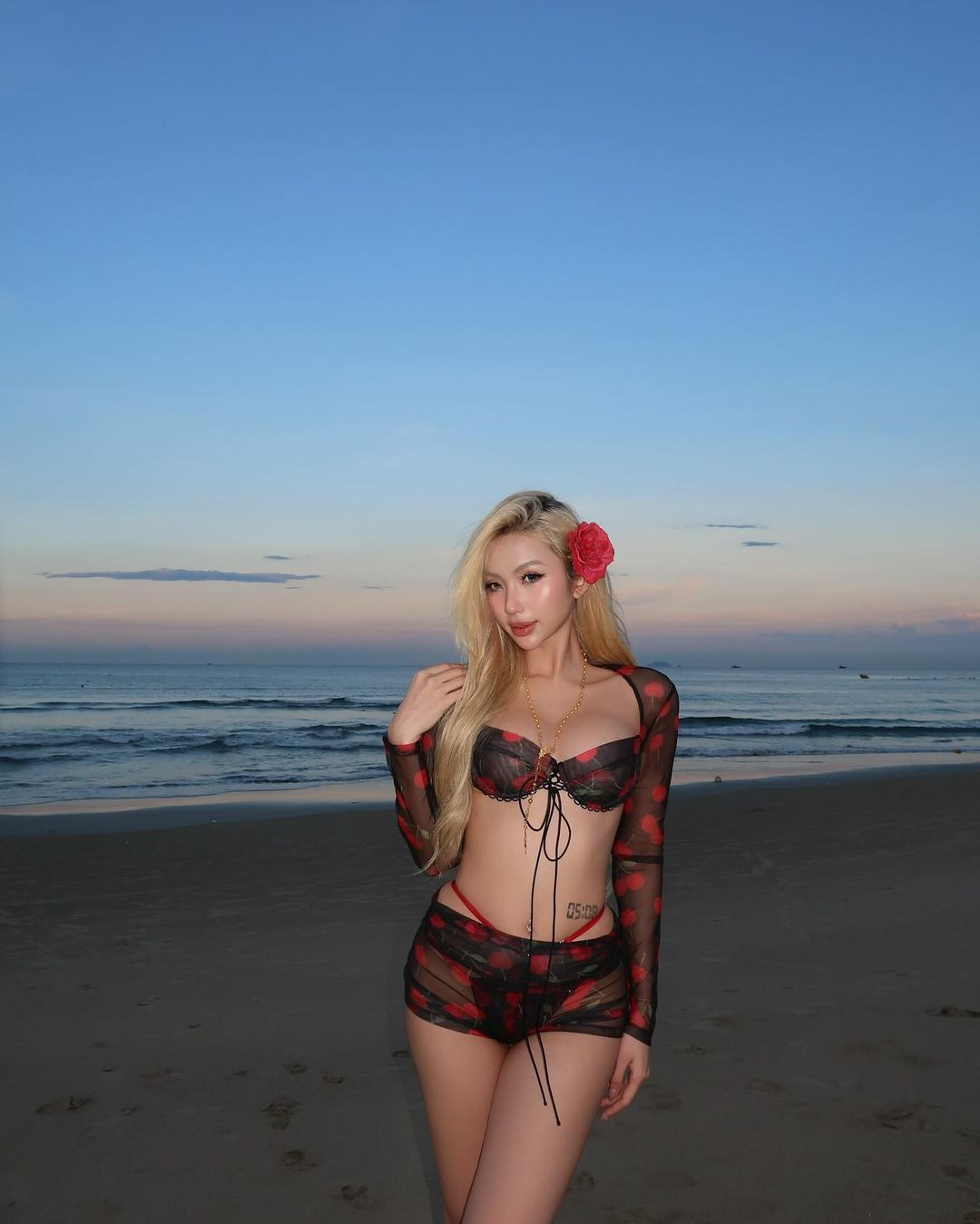 Cận cảnh body sắc nét của nàng Tiktoker. (Ảnh: IGNV)