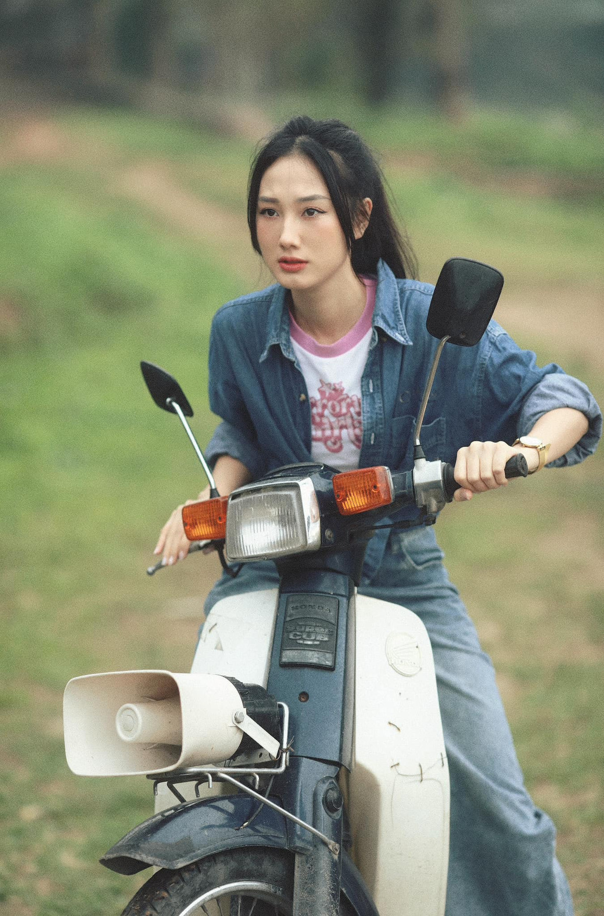 Cô nàng được đánh giá cao về mặt diễn xuất trong những vai diễn đảm nhận.