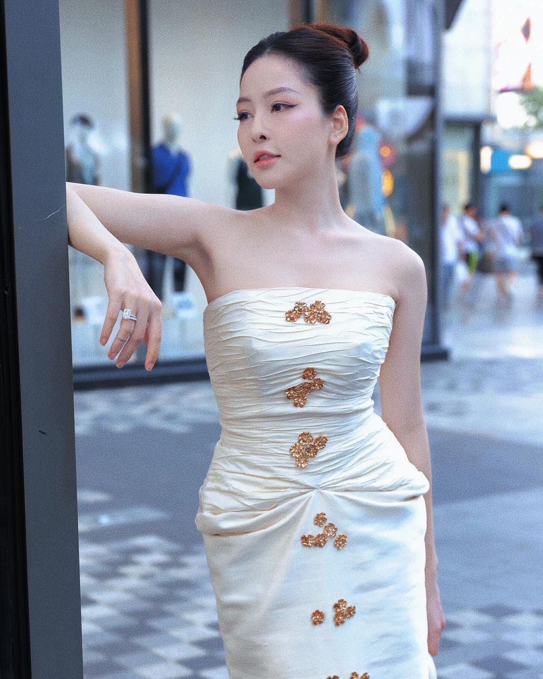 Trâm Anh đang có nhà riêng tại quận 7, TPHCM. Cô nàng vẫn thường xuyên cập nhật cuộc sống cá nhân trên mạng xã hội với thái độ tích cực lạc quan, vui vẻ. (Ảnh: IGNV)