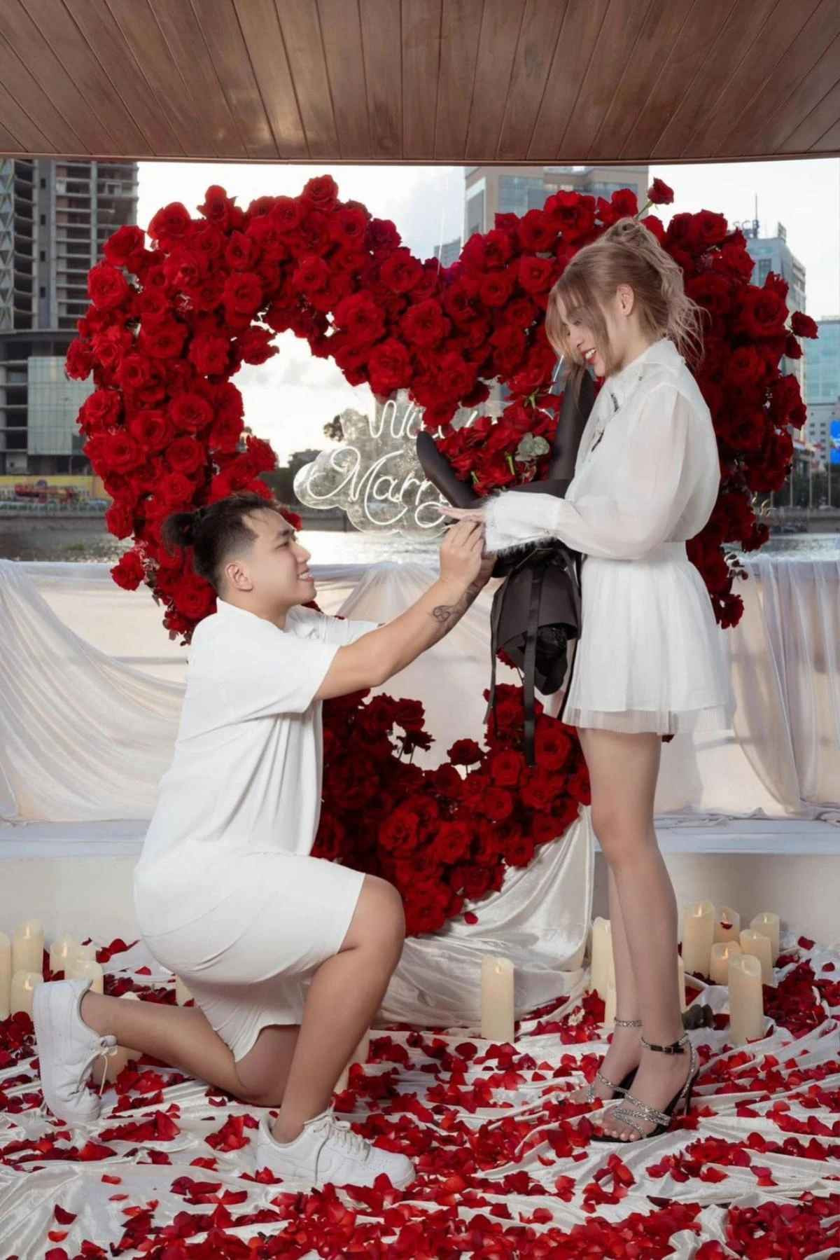 Bạn trai của Thanh Tâm hơn cô 7 tuổi là Mai Thiên Ân - một founder, CEO trong nhiều lĩnh vực như công ty giải trí, hoạt động du lịch và đạo diễn một số talkshow.