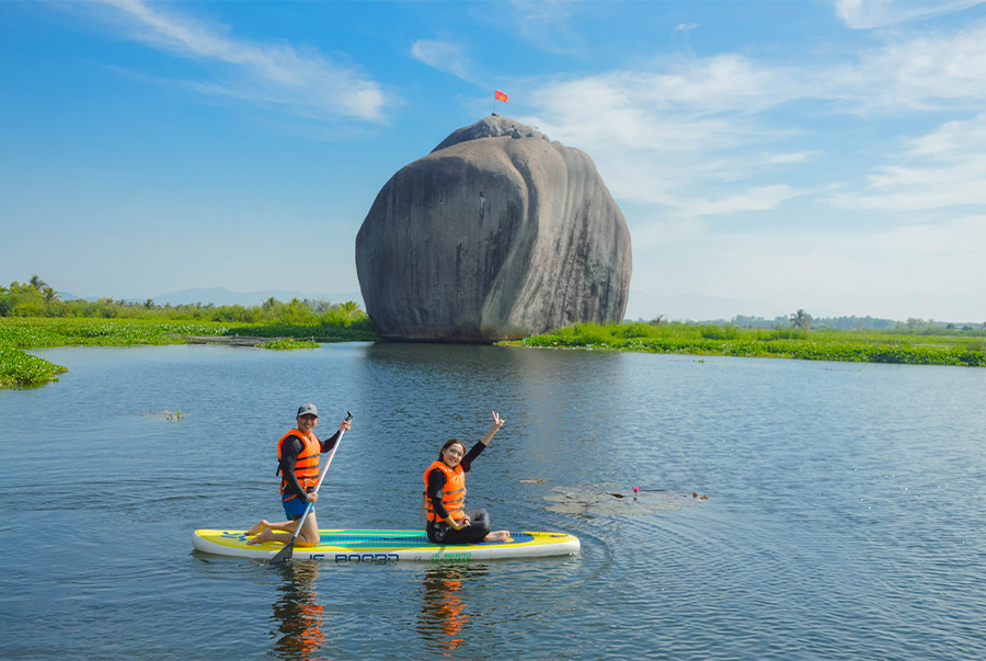 Tro lai mien que yen binh voi voi nui da, dong xanh bat ngat-Hinh-6