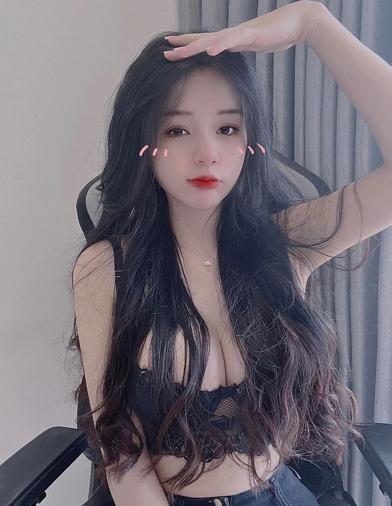 Mỗi bài đăng của cô nàng đều nhận về lượng tương tác lớn. (Ảnh: IGNV)