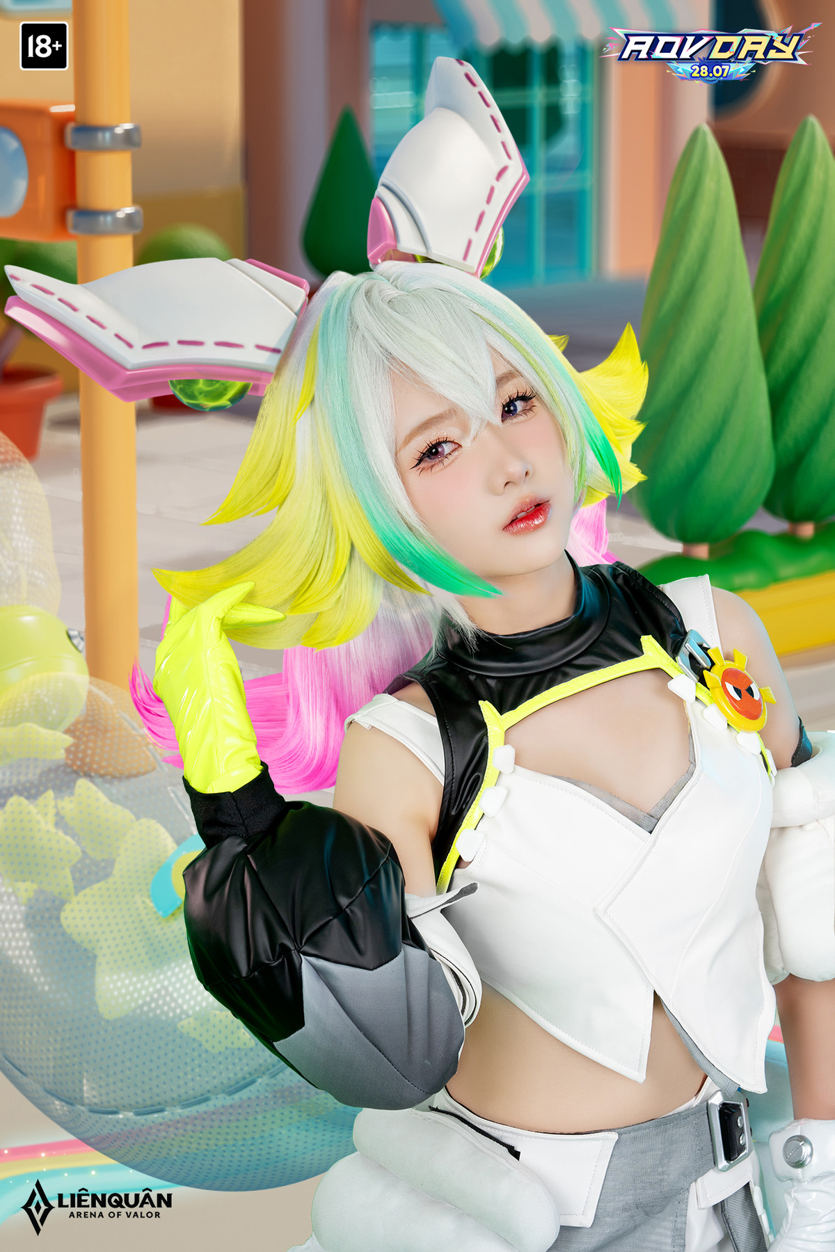 Skin Aya Công chúa Cầu vồng được Diệu Linh cosplay hoàn hảo với vẻ ngoài kẹo ngọt, đáng yêu.
