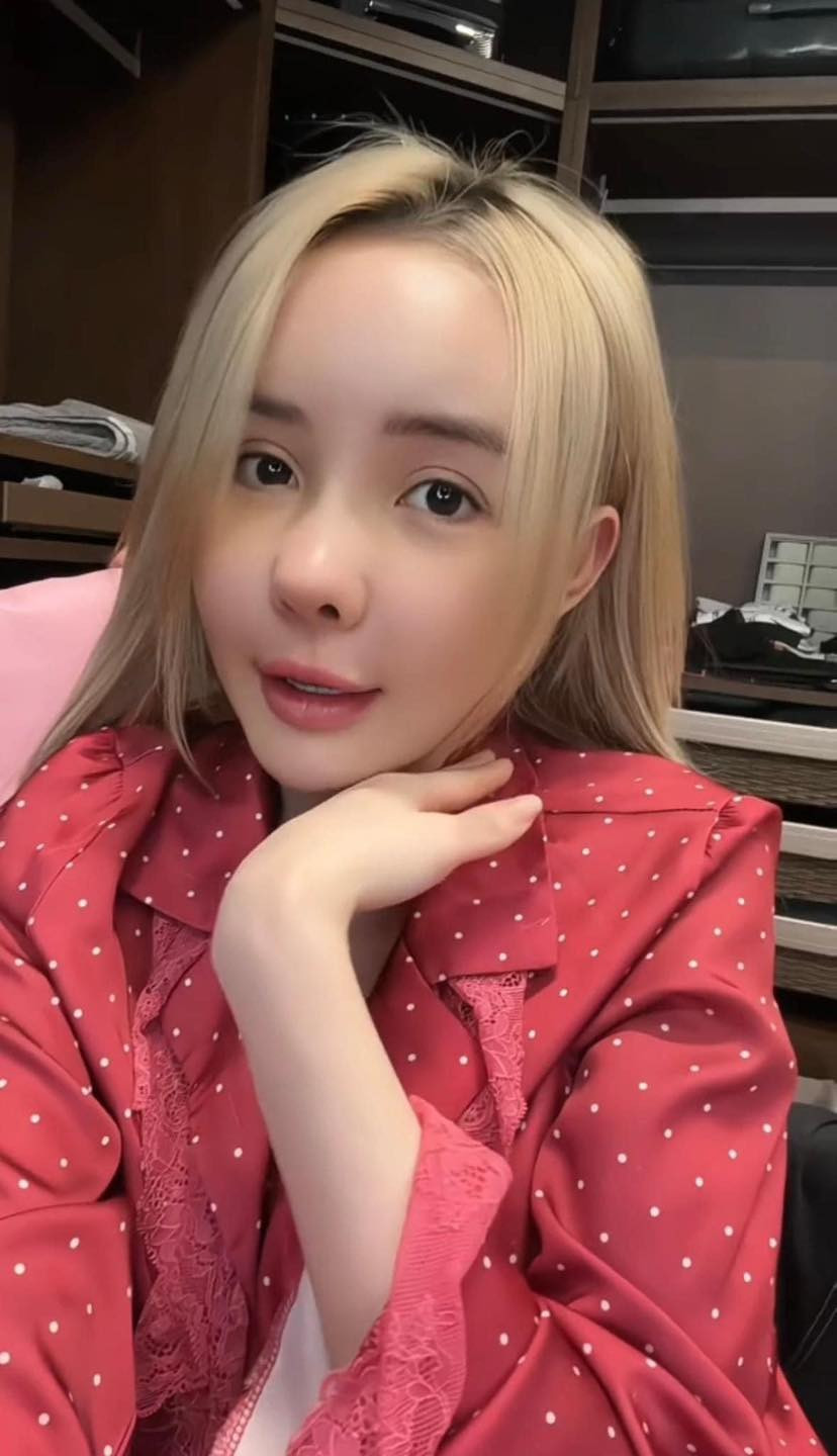 Dễ nhận ra, phần mũi của Ngân đã có sự thay đổi rõ rệt.