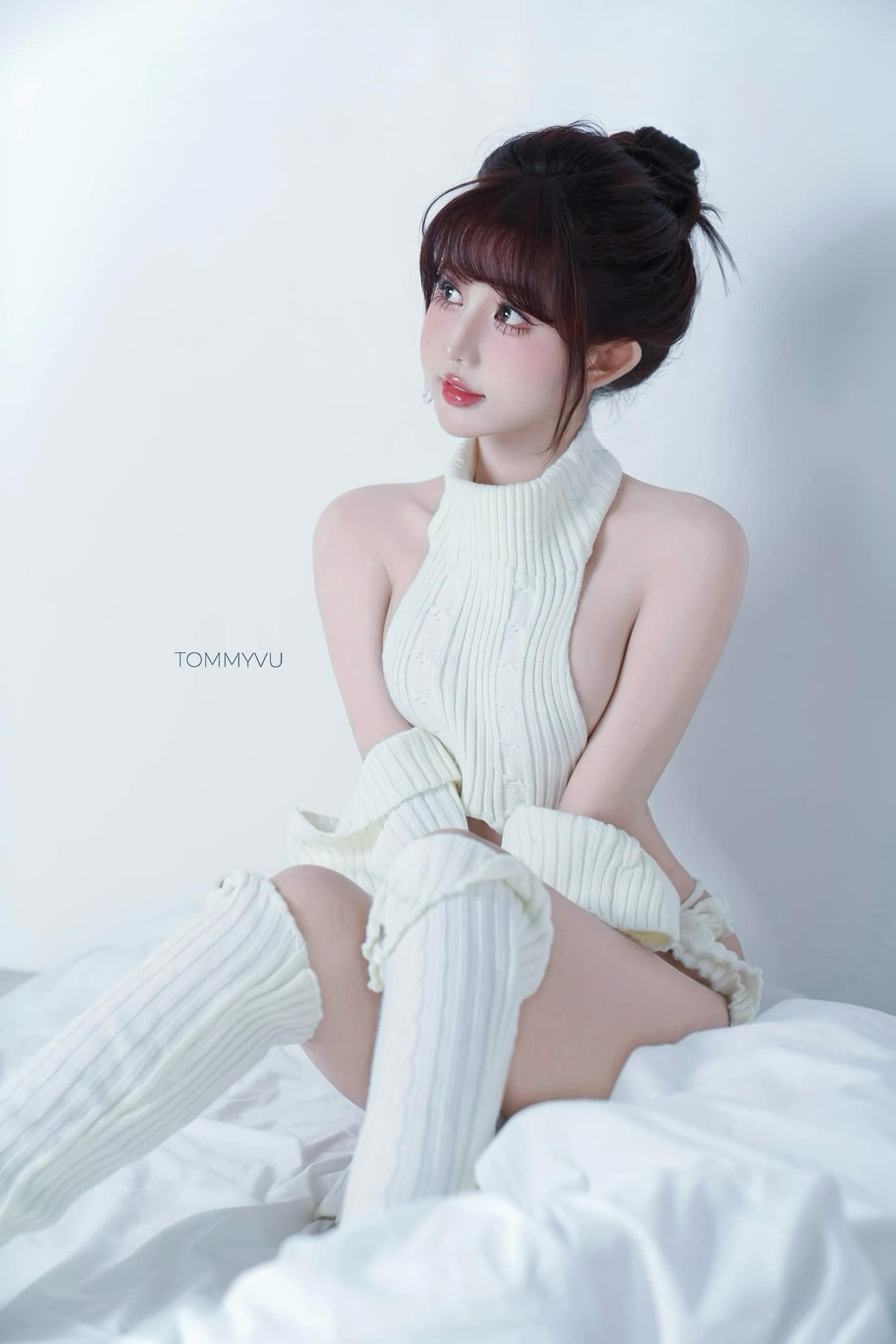 Cô thường chia sẻ những hình ảnh về cuộc sống hàng ngày, cũng như những khoảnh khắc đáng yêu. Chính điều này đã giúp cô thu hút một lượng lớn người theo dõi, đặc biệt là giới trẻ.