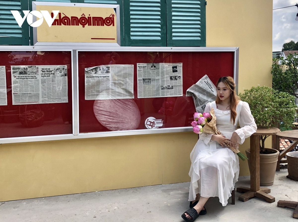 Gioi tre TP.HCM tan huong mua thu Ha Noi-Hinh-3