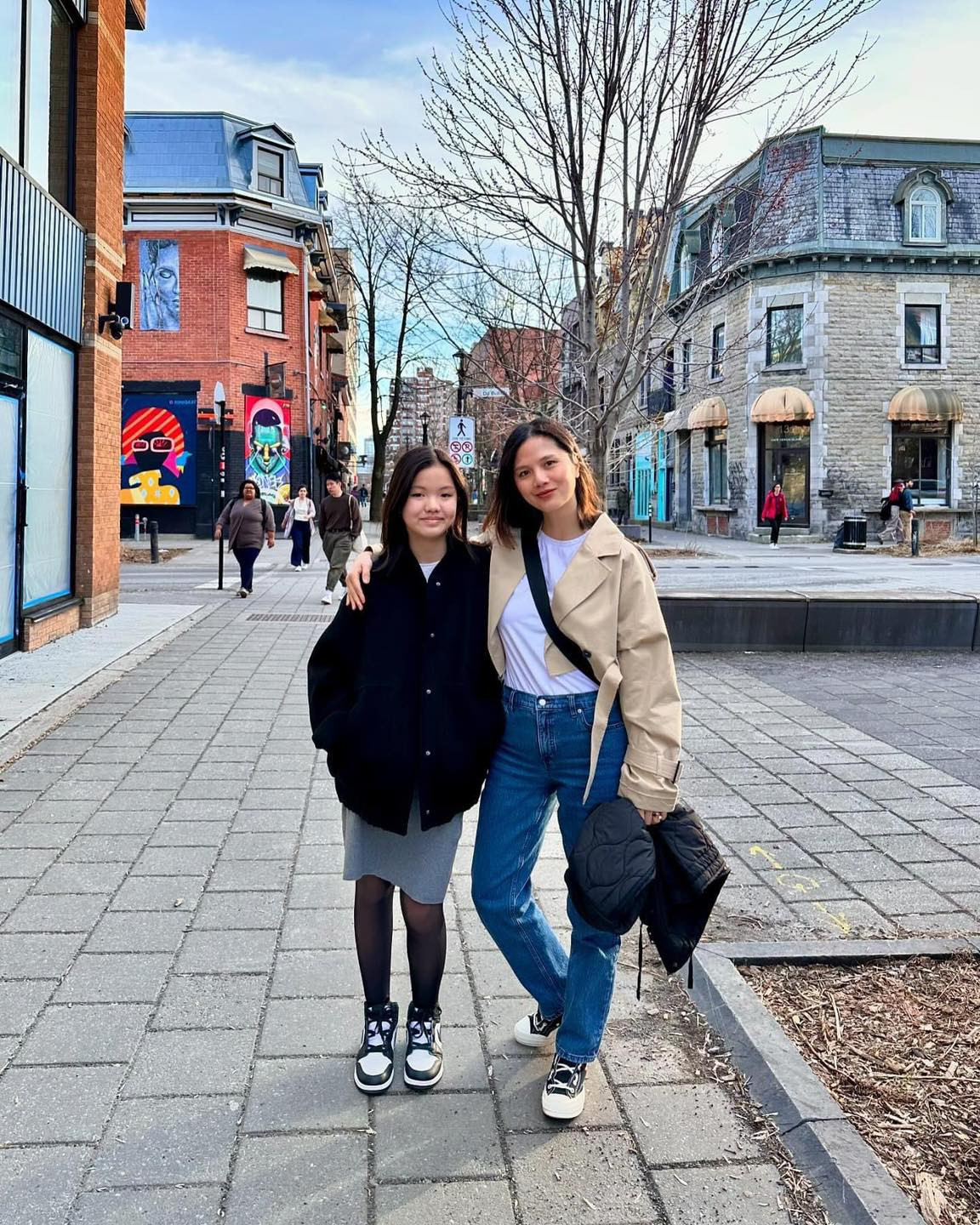 Cô dành phần lớn thời gian tập trung chăm lo cho gia đình, công việc và khá kín tiếng về cuộc sống riêng tư. (Ảnh: FBNV)