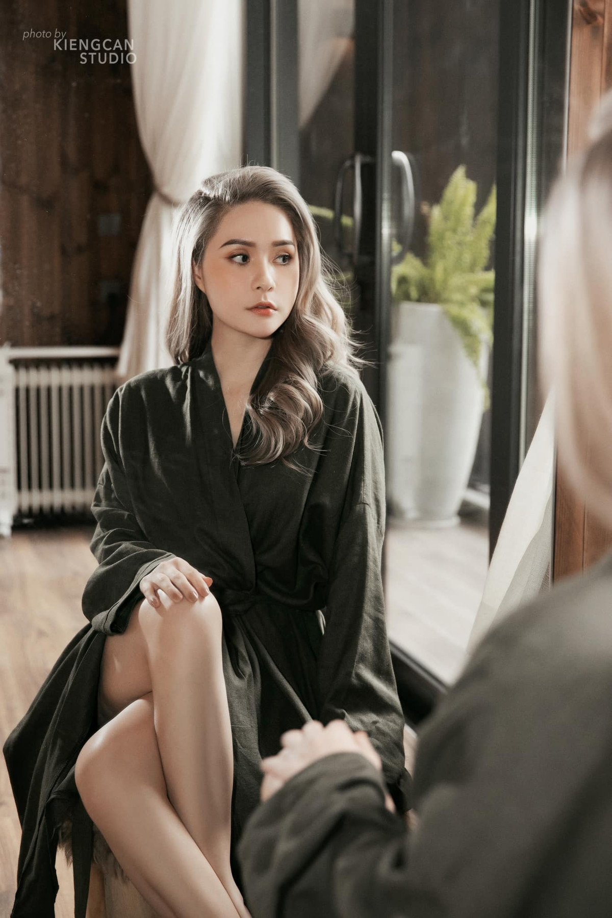 Đang trên đỉnh cao sự nghiệp, Đoàn Di Băng giải nghệ và cùng chồng làm kinh doanh.